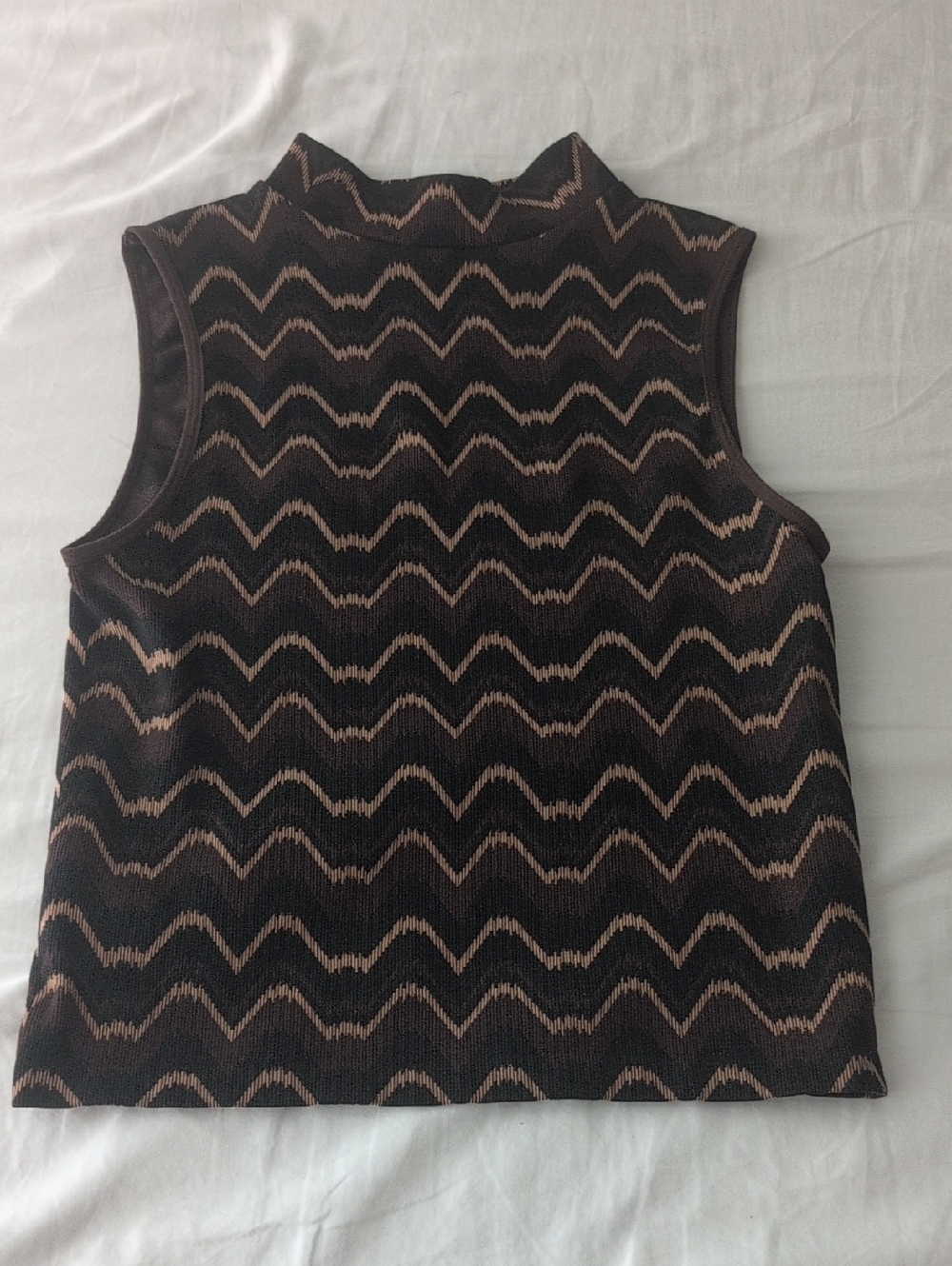 Sleeveless Chevron Knit Tank Top in Brown and Tan